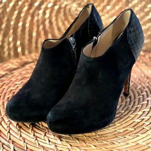 BIRMAN BLACK ANKLE BOOTIE